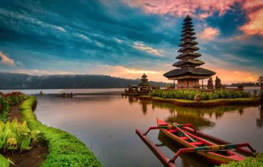 Outbound di Bedugul vs Ubud – Karyawan mengikuti aktivitas team building di Bedugul Bali