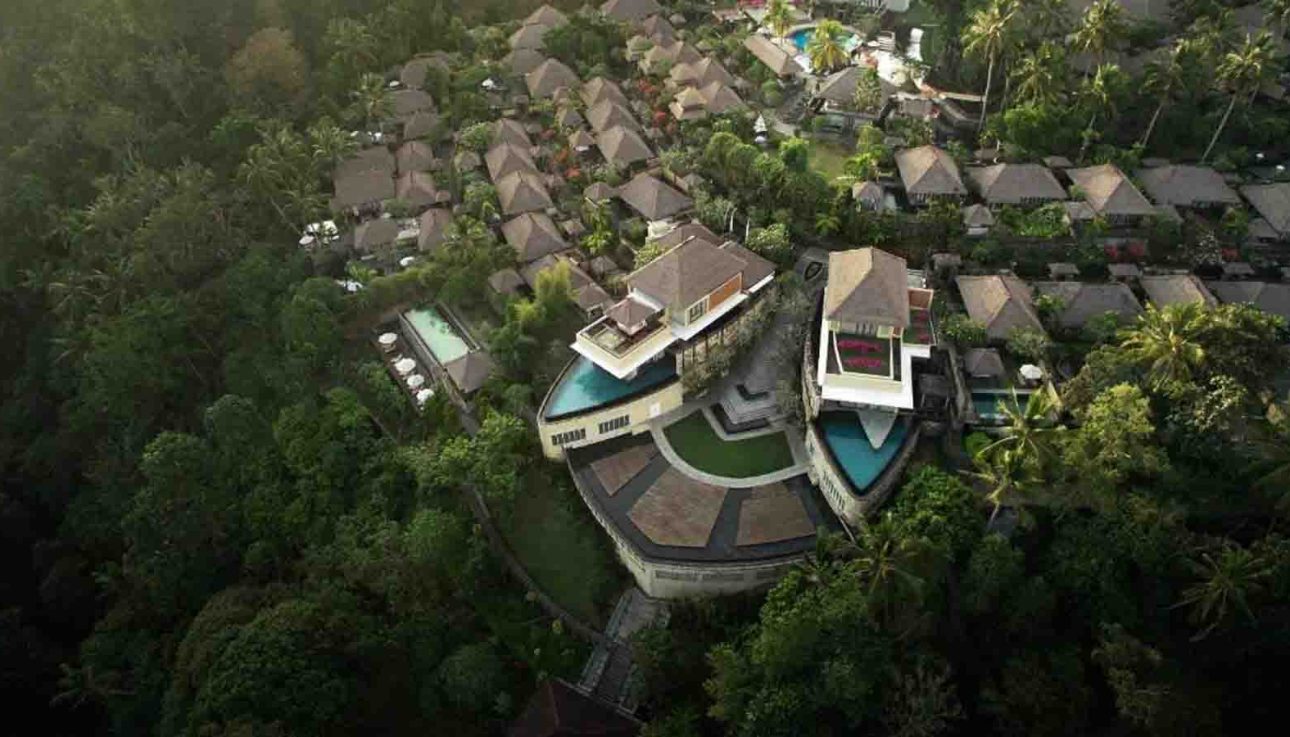 Kamandalu Ubud villa privat dengan pemandangan sawah alami