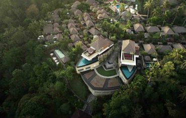 Kamandalu Ubud villa privat dengan pemandangan sawah alami