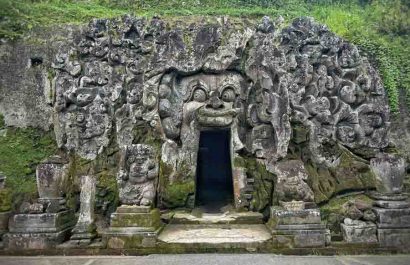 Sejarah Goa Gajah Bali